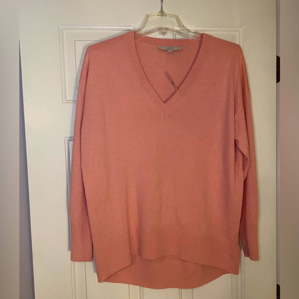 NWT LOFT high low v neck sweater
